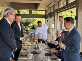 Θερμό καλωσόρισμα στη διοίκηση της ΑΕΚ από τον πρόεδρο του Απόλλωνα